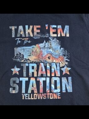 Port & Company Yellowstone Train Station Graphic Tee Women's Small Black